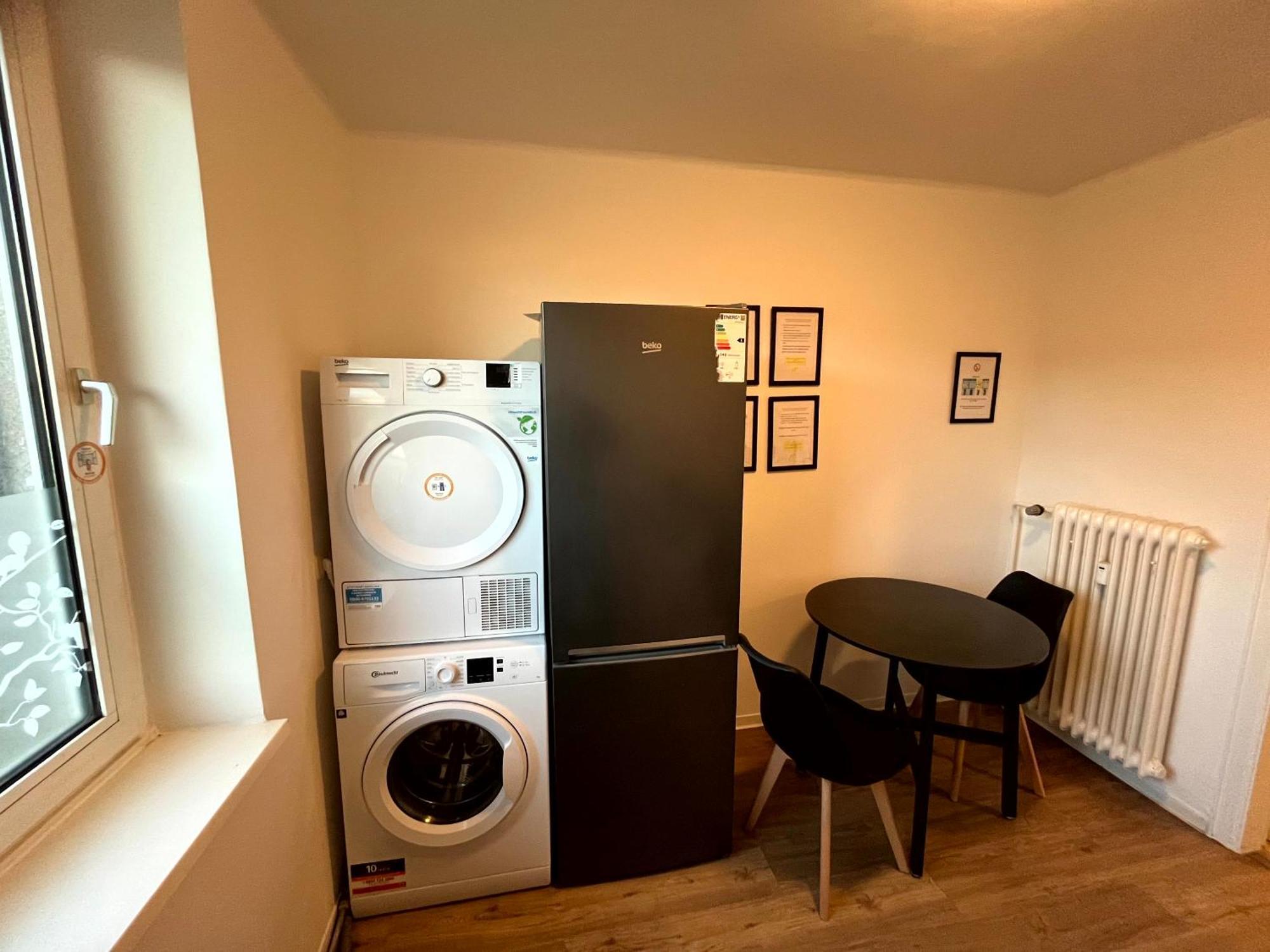 3-Zimmer Monteurwohnung Mit Balkon Neumünster Екстериор снимка